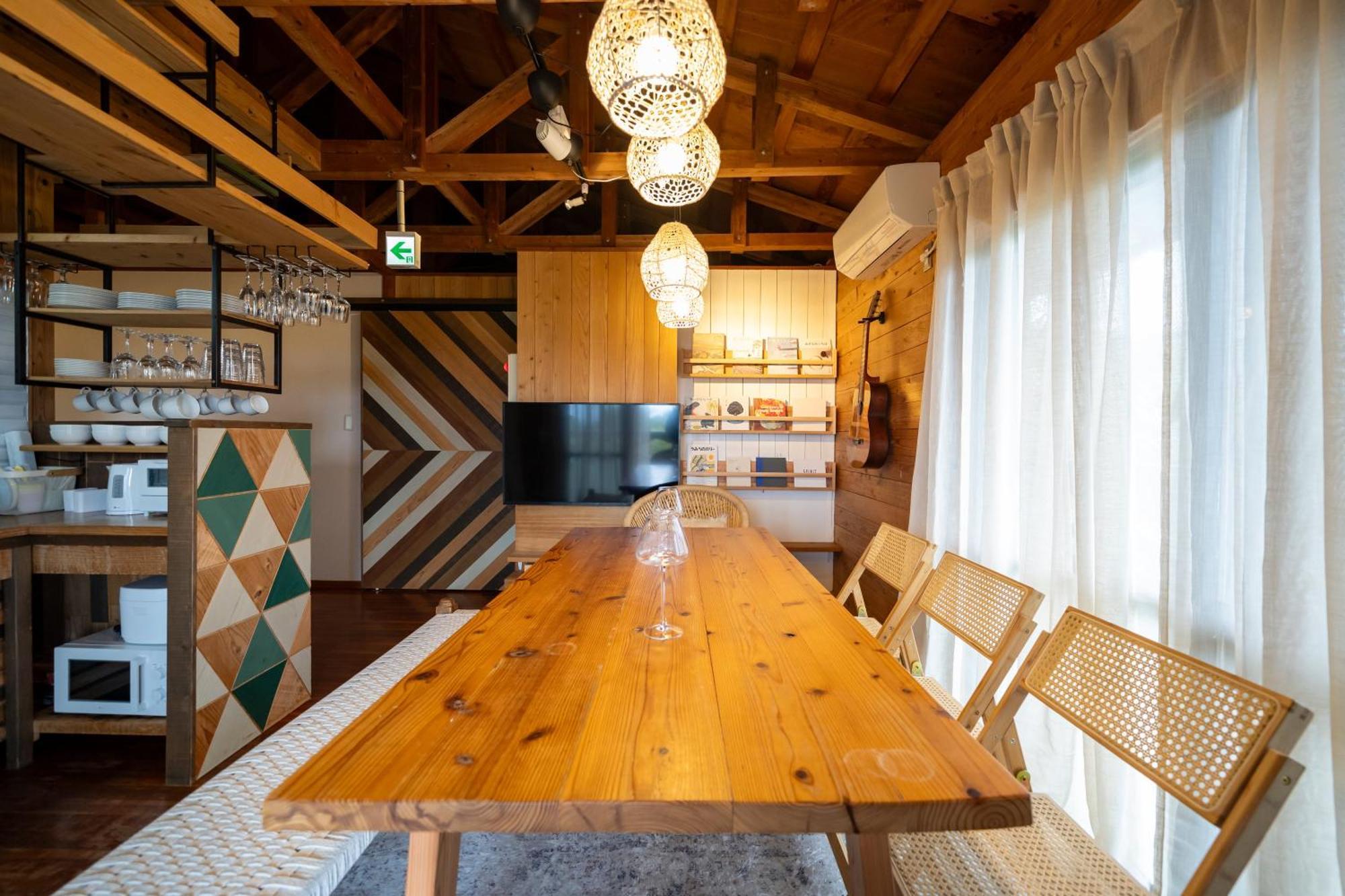 Mambo Hostel Okinawa Motobu Eksteriør billede