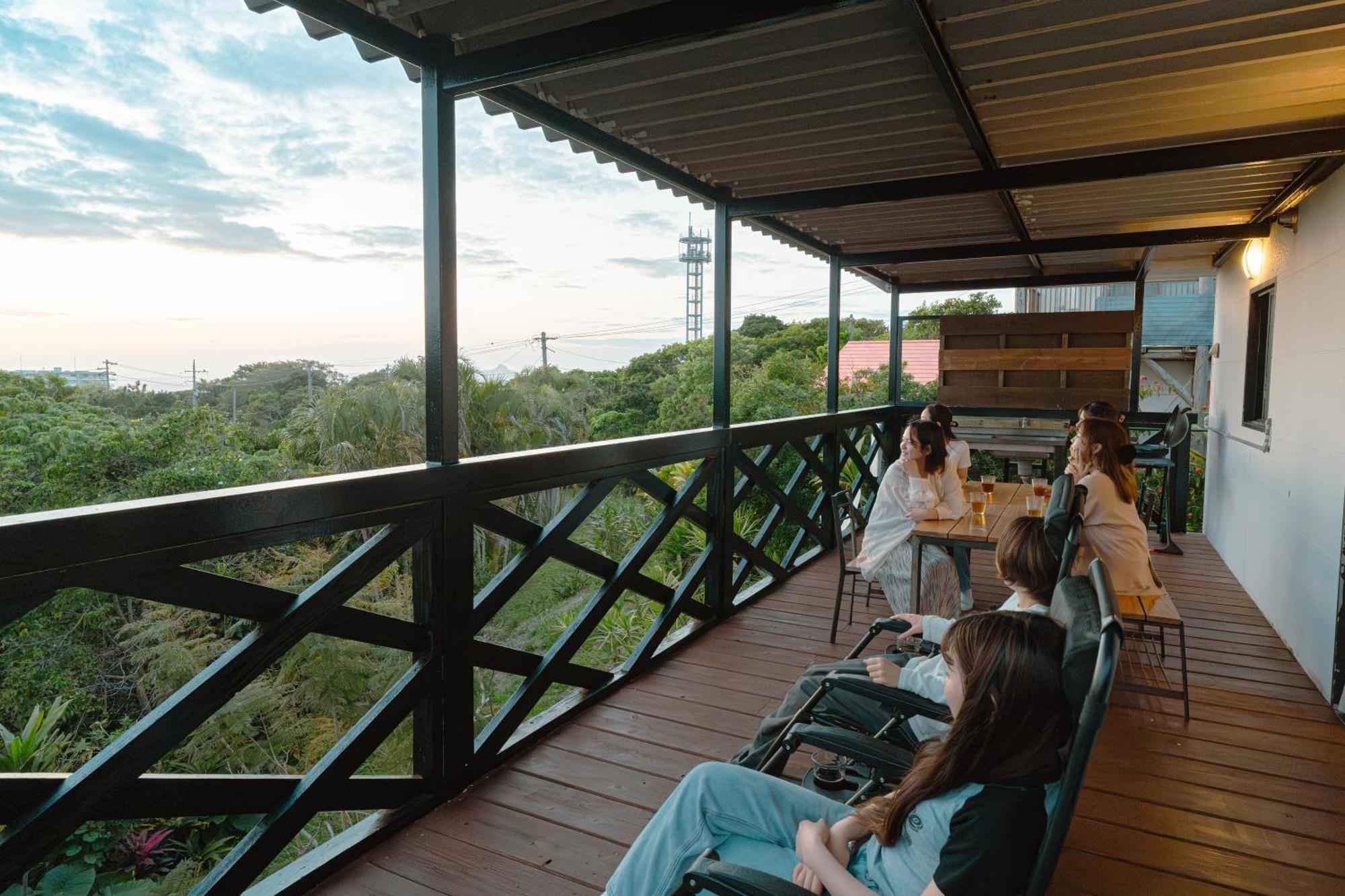 Mambo Hostel Okinawa Motobu Eksteriør billede